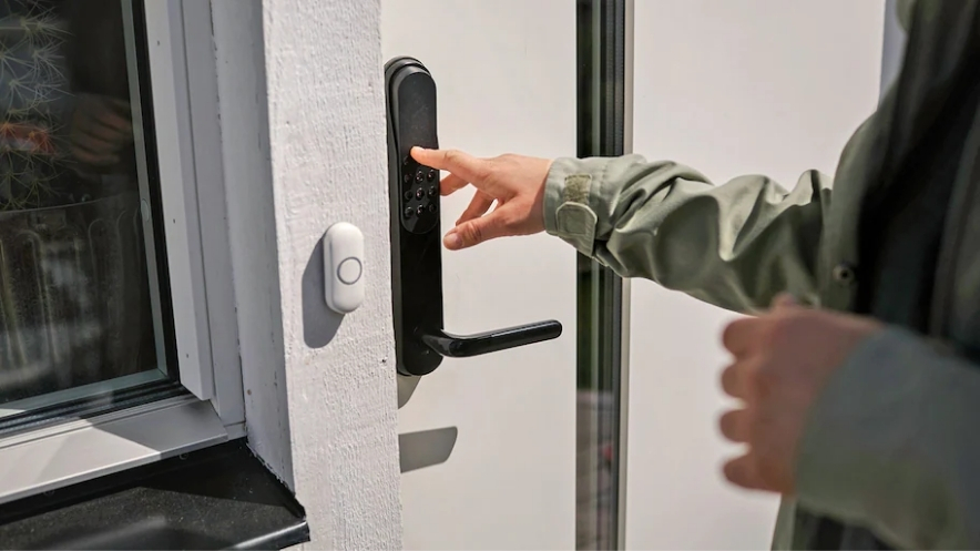 Locksmith in Inglewood, CA: Accessibility and Expertise